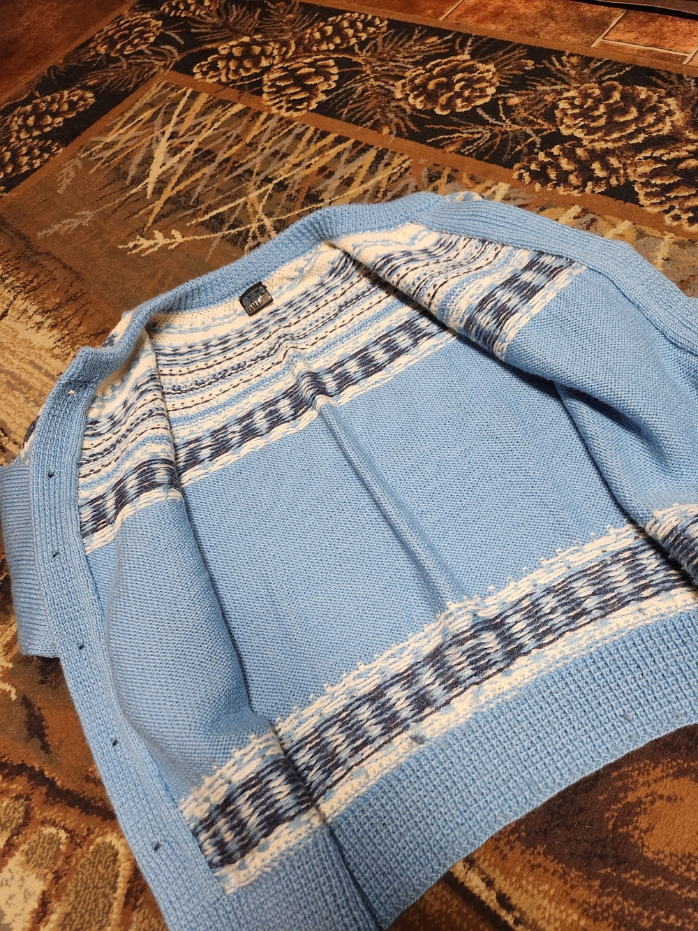 Dale of Norway Light Blue and White Fair Isle Wool Cardigan - Picture 7 of 14
